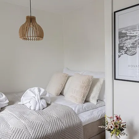 Apartamento Modern Aurora With Sauna By Booklapland *
